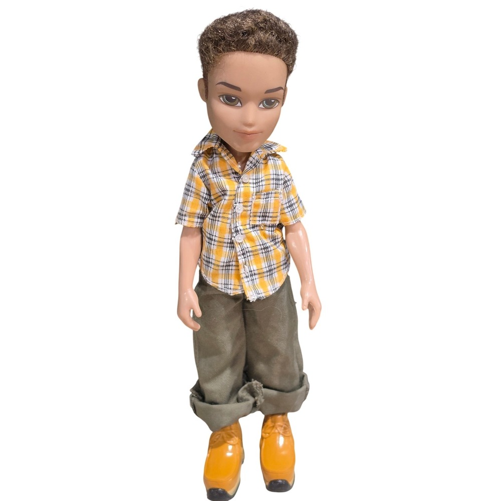 Bratz Boyz Dylan Doll 2003 MGA Entertainment Yellow Plaid Shirt Cargo Pant Boots